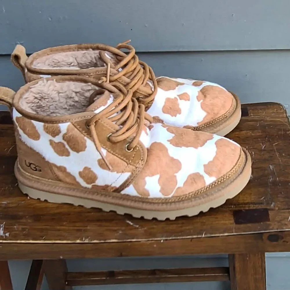 UGG Neumel Calf Hair Chestnut White Boots size 7